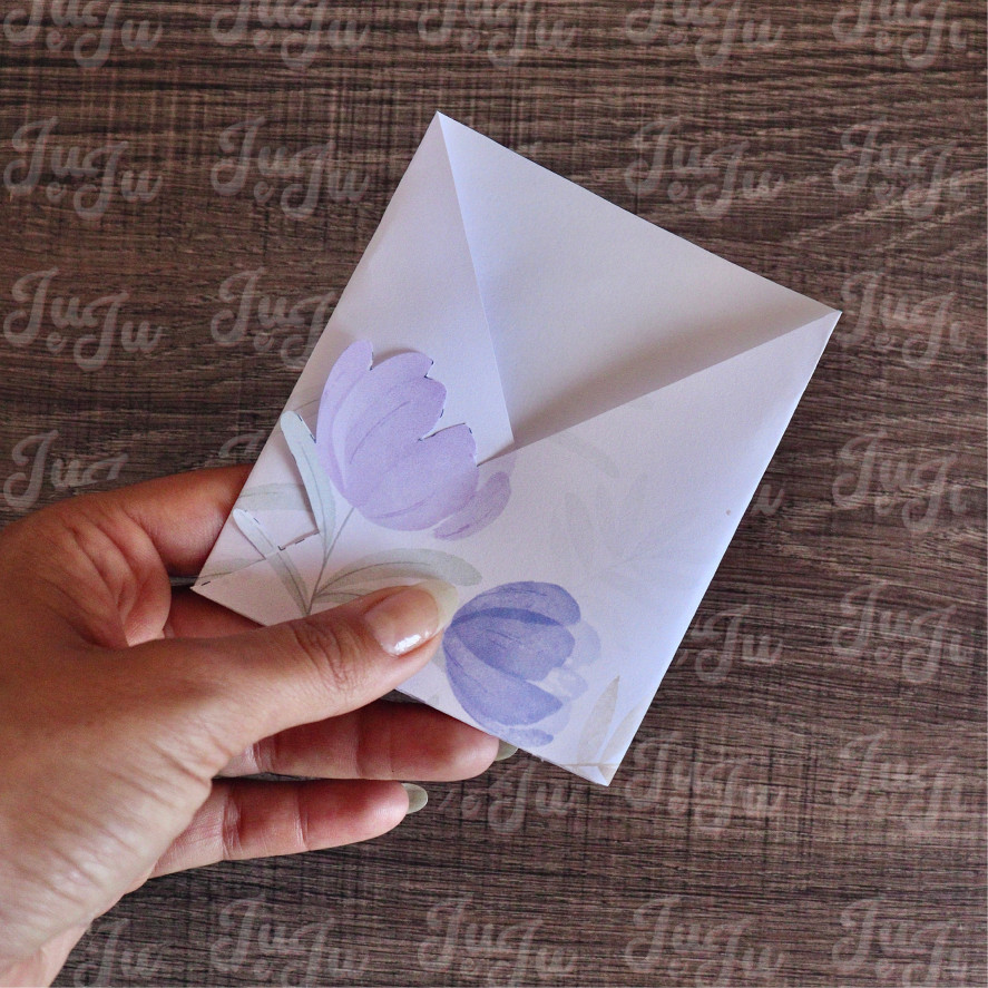 Kit floral roxo de cartas + envelope (feminino) - Imagem 3