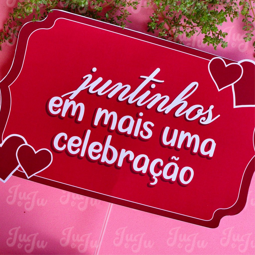 8 Plaquinhas + 2 mimos celebração